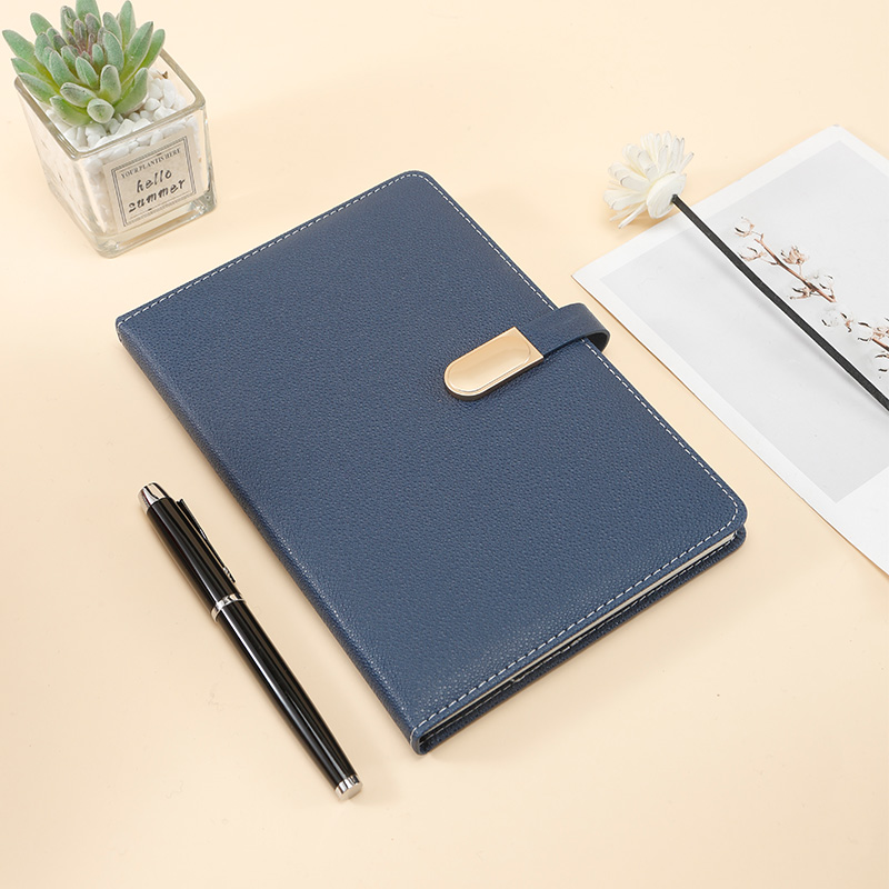 Delicate Modern A5 Magnetic Buckle Notebook